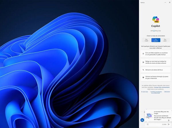 La barre latérale Microsoft Copilot apparaîtra à droite de votre écran, prête à être utilisée.
